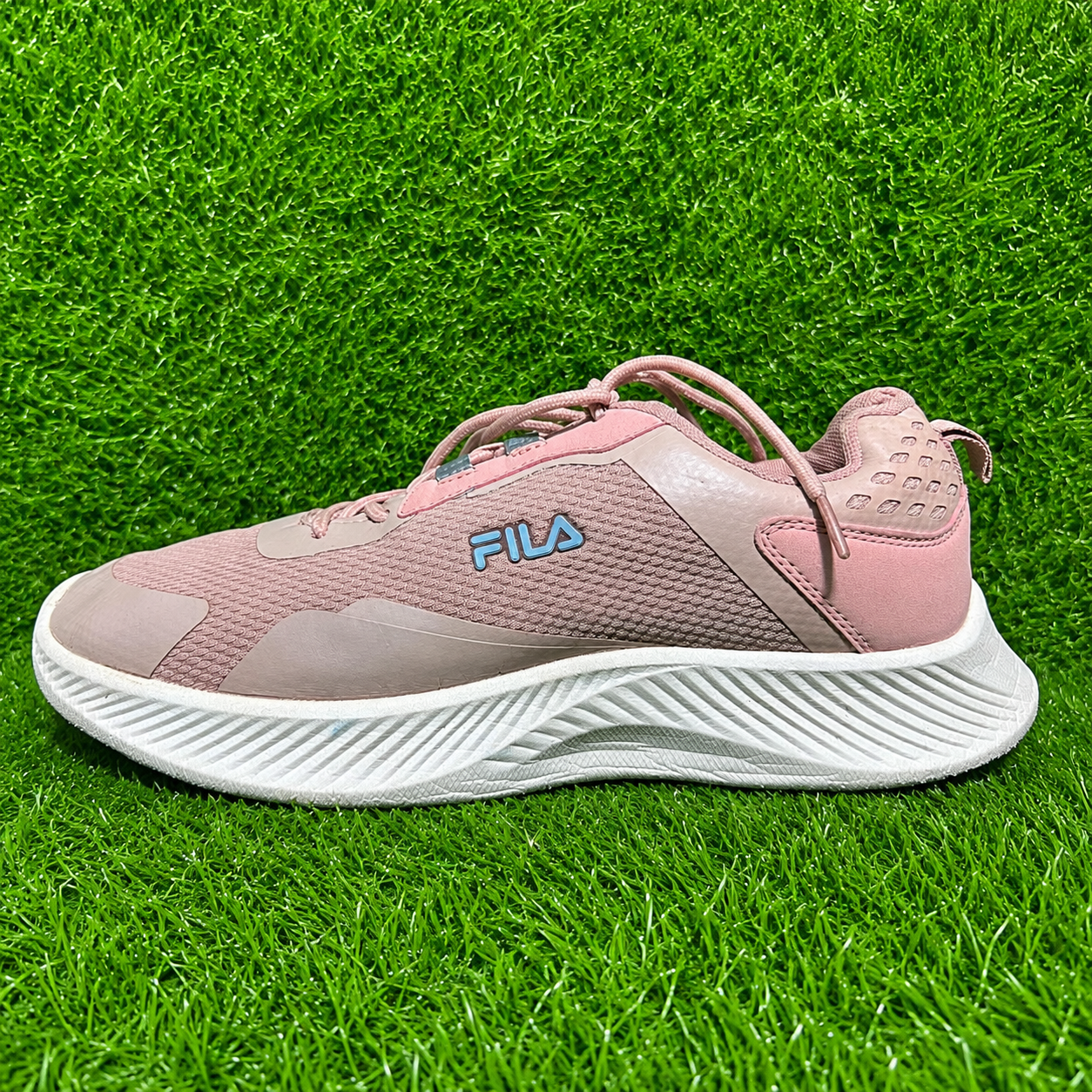 FILA Women's Lightweight Sports Running Shoes – Pink