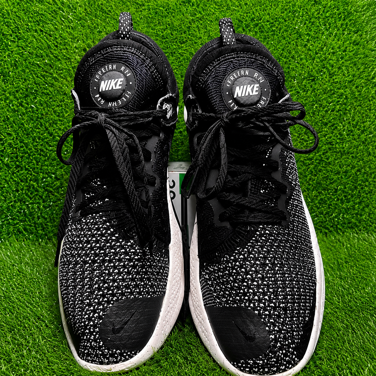 Nike Joyride Run Black & White Running Shoes